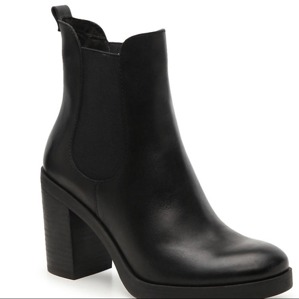 Crown vintage after hours Chelsea boots